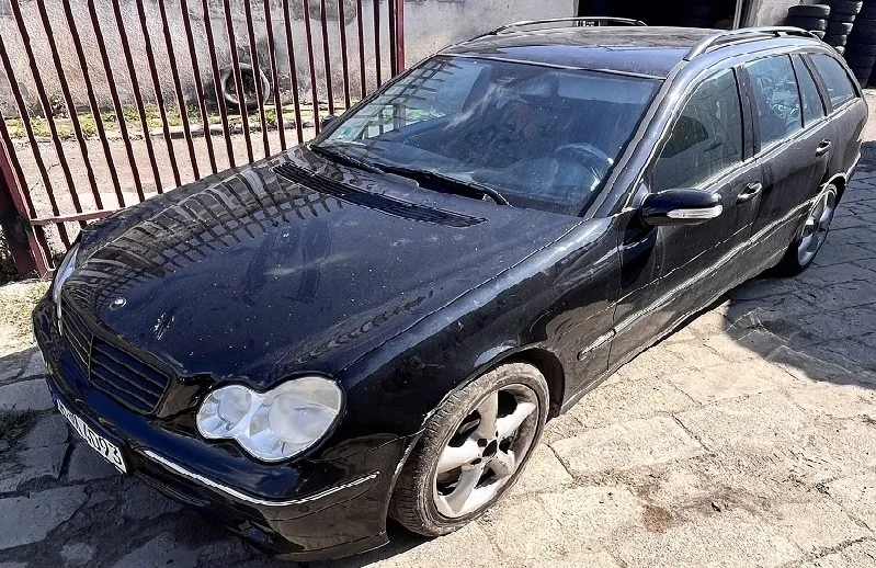 Mercedes-Benz C 180