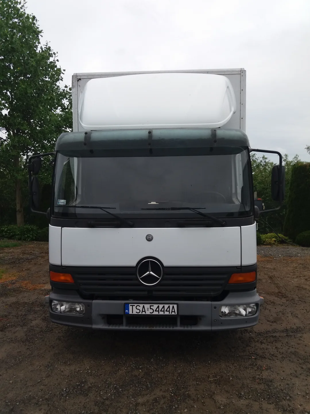 Mercedes-Benz Atego 815