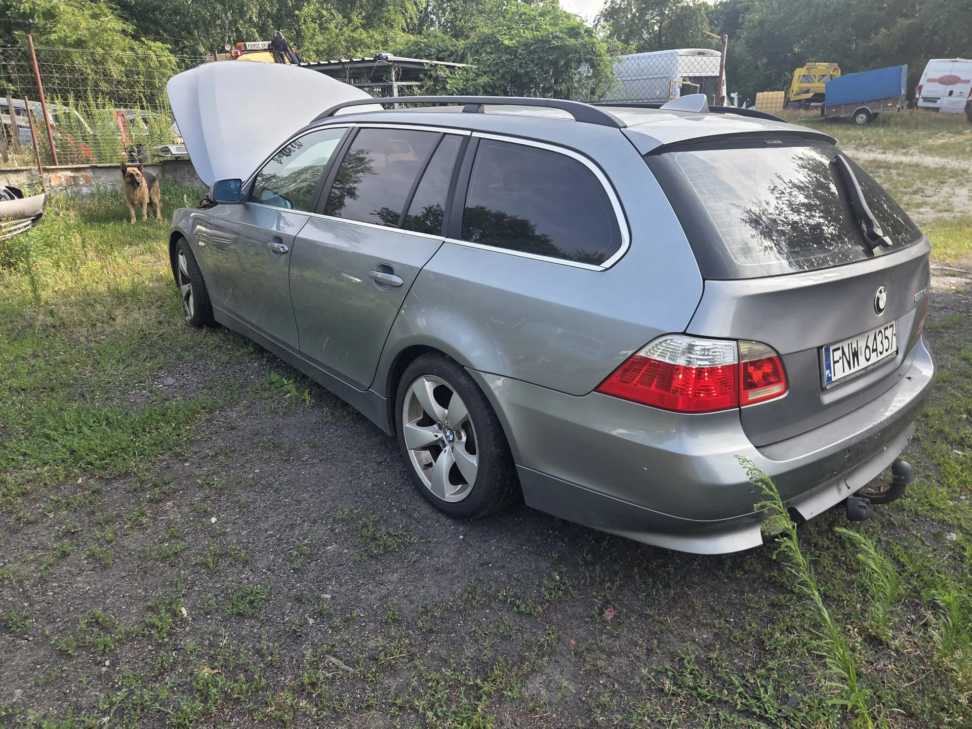 BMW 520