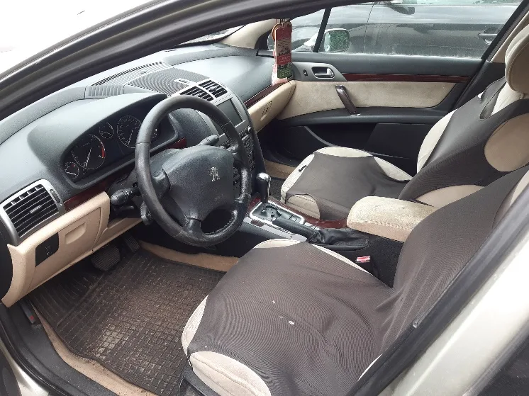 Peugeot 407