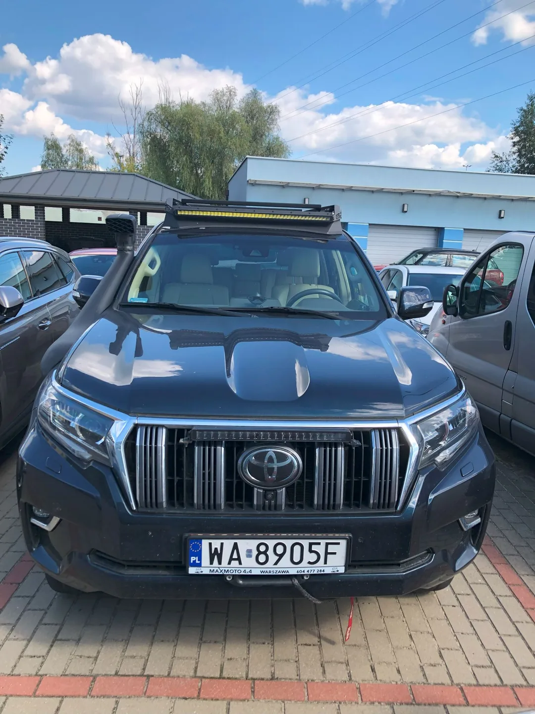 Toyota Land Cruiser
