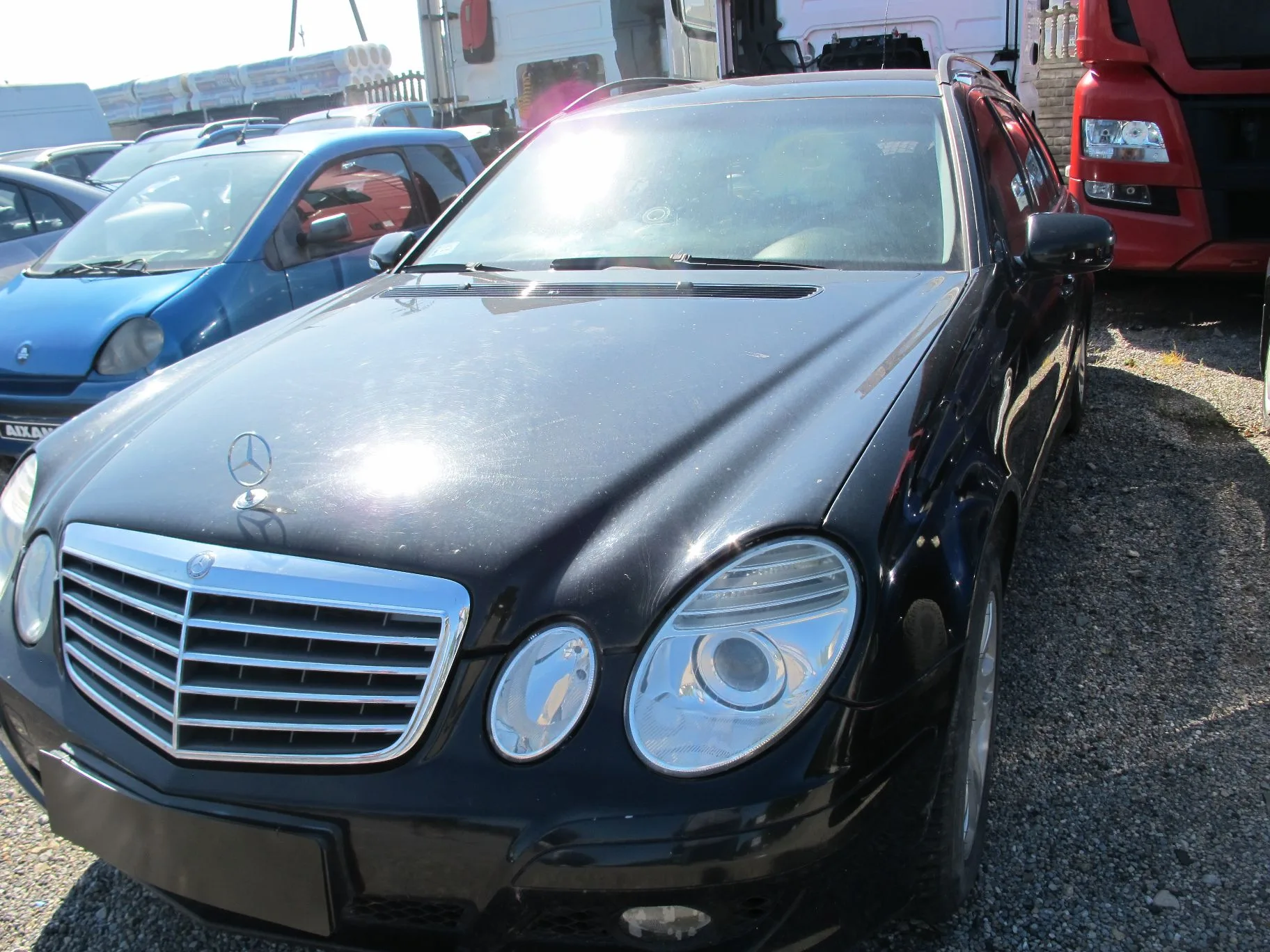 Mercedes-Benz E 200
