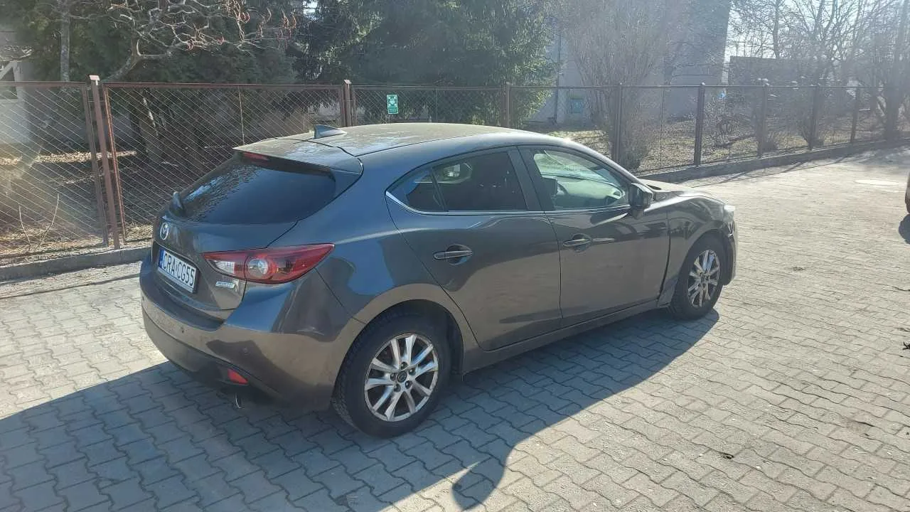Mazda 3