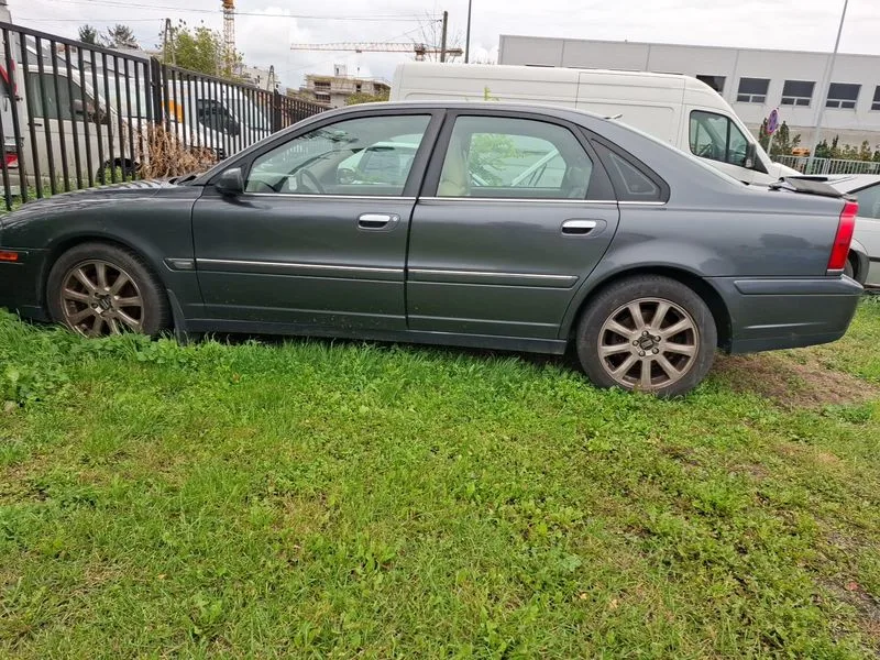 Volvo S80