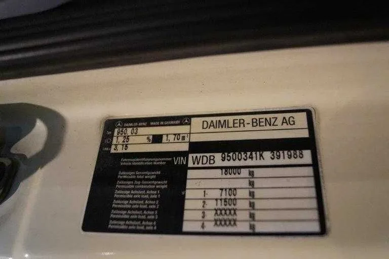 Mercedes-Benz 1840