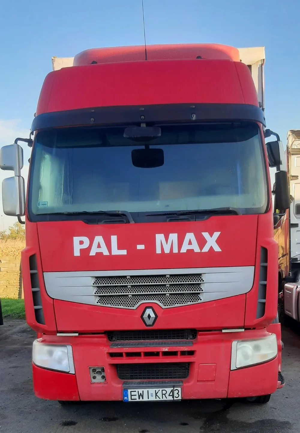 Renault Premium