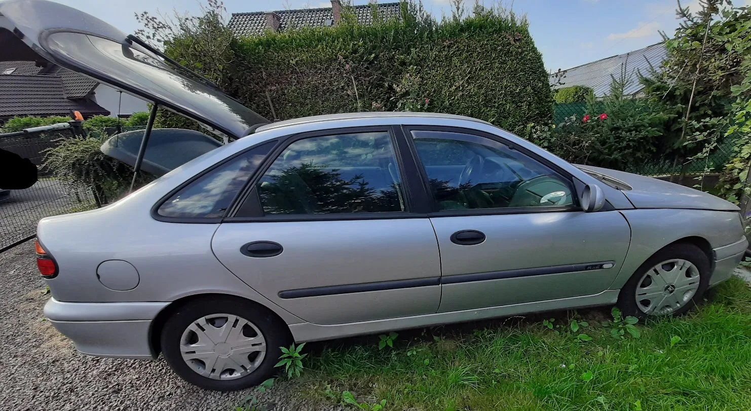 Renault Laguna