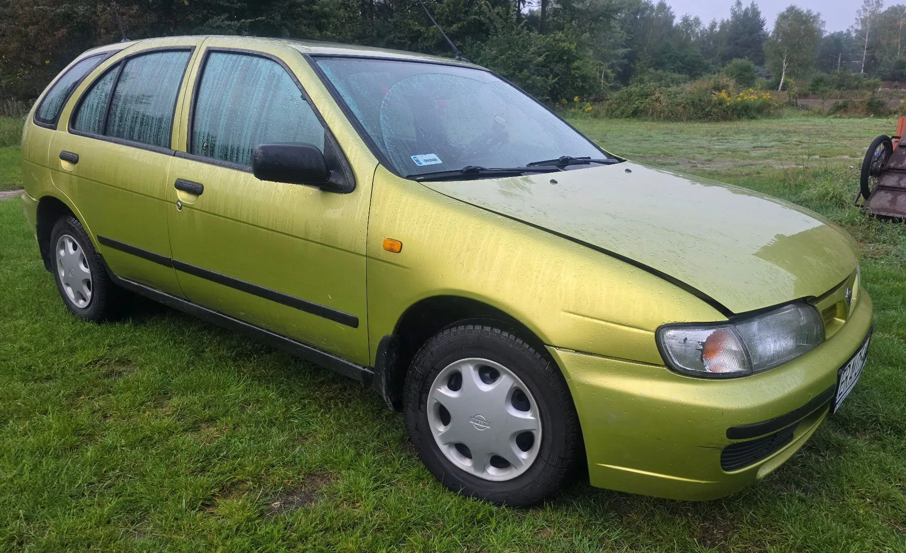 Nissan Almera