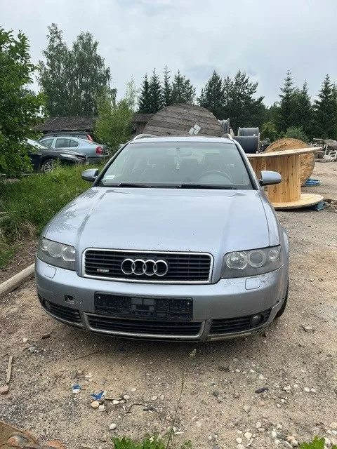 Audi A4 - 2003 - zdjęcie 1