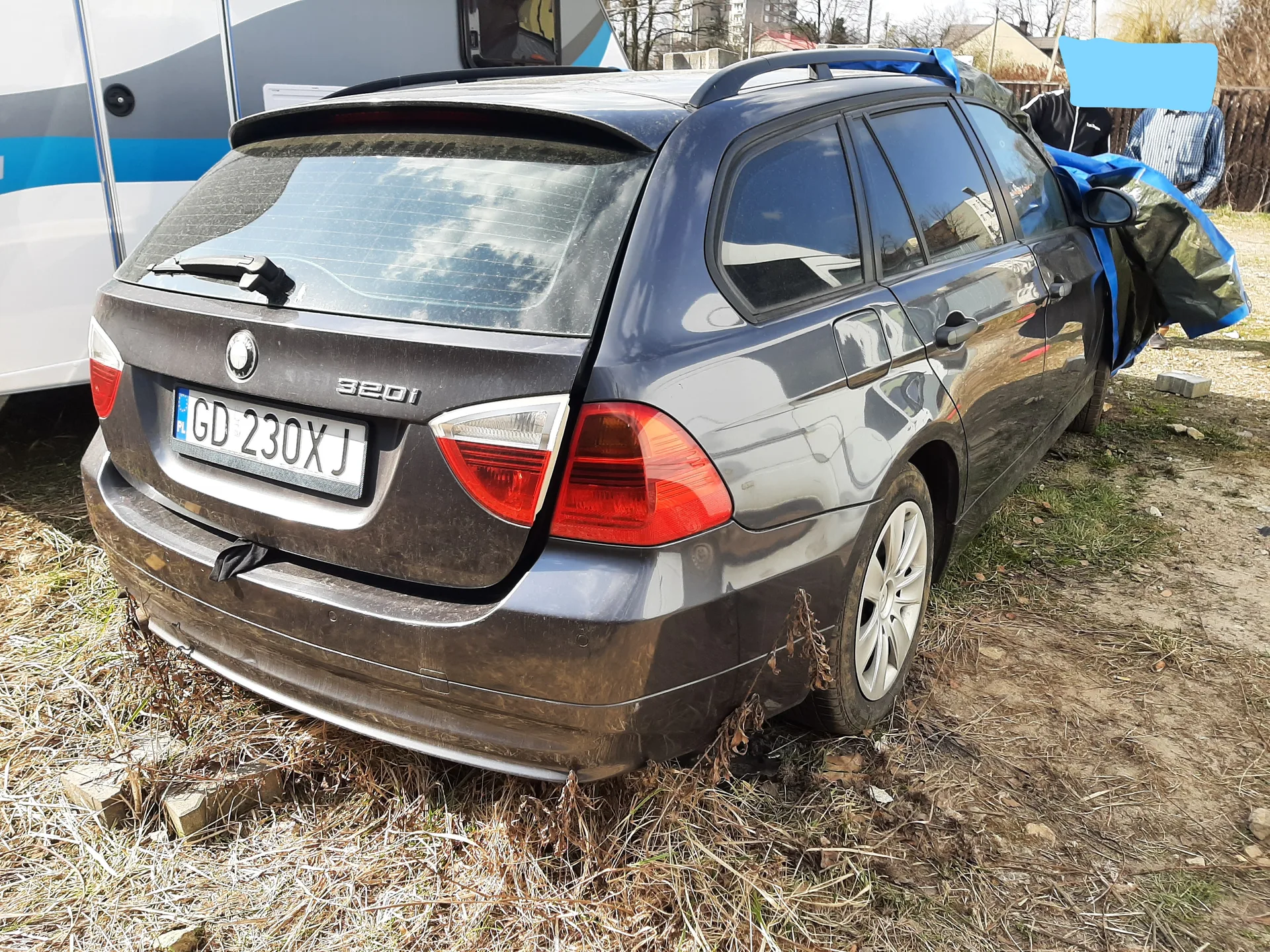 BMW 320i