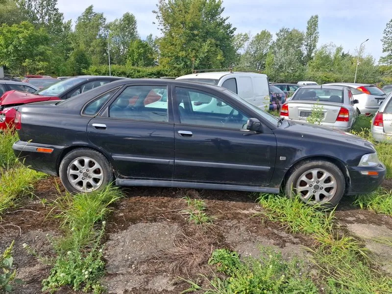 Volvo S40