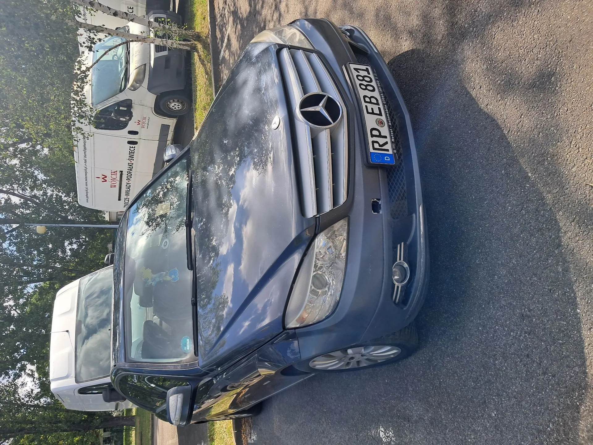 Mercedes-Benz C 220