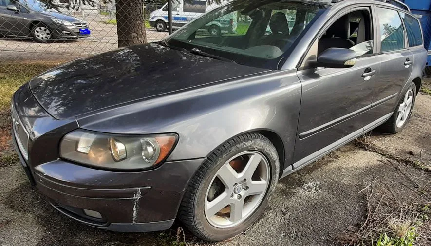 Volvo V50