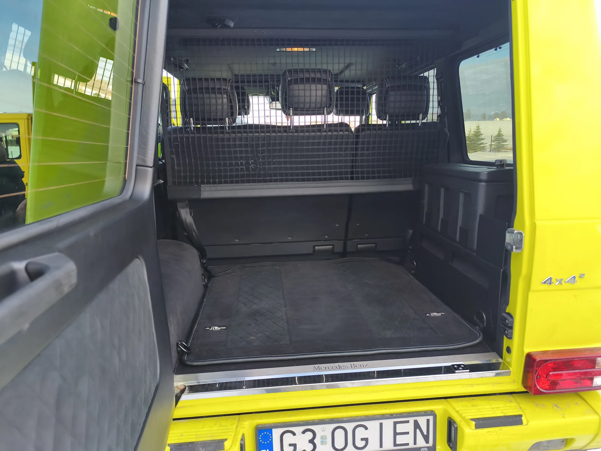 Mercedes-Benz G500 4x42