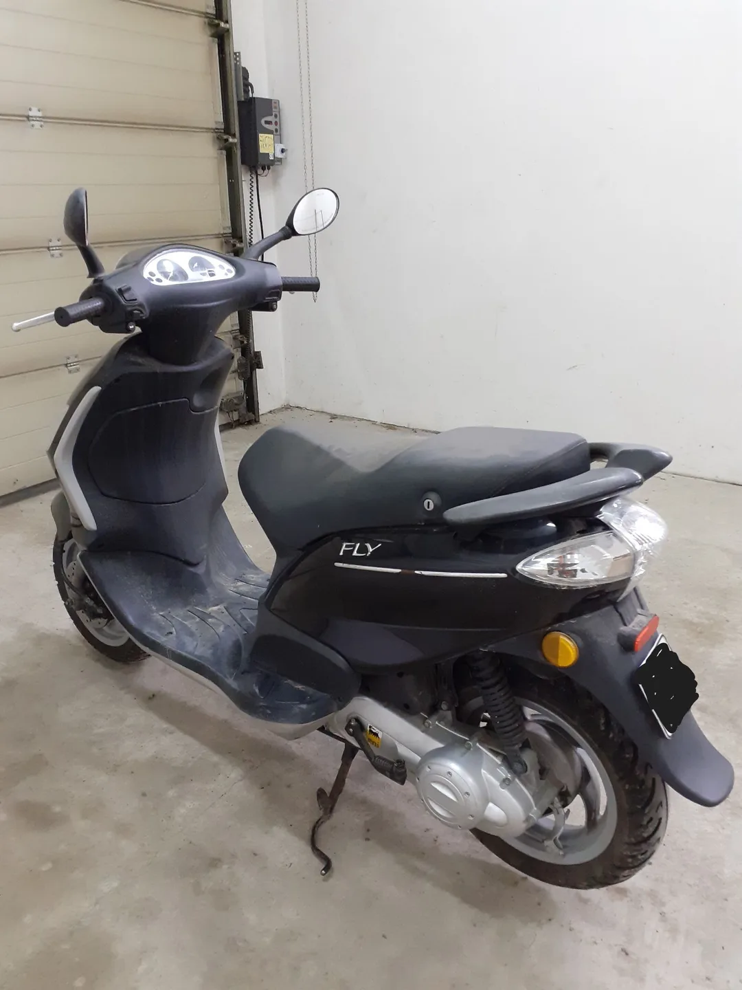 Piaggio Fly
