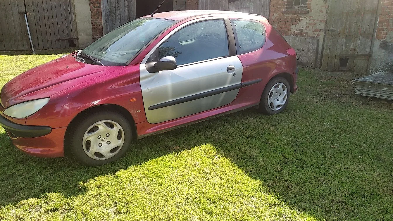 Peugeot 206