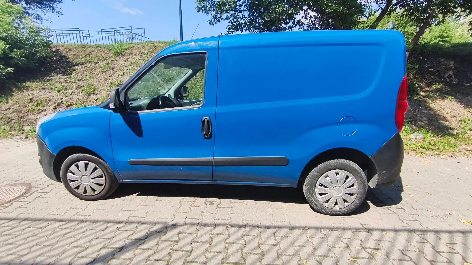 Miniatura 2