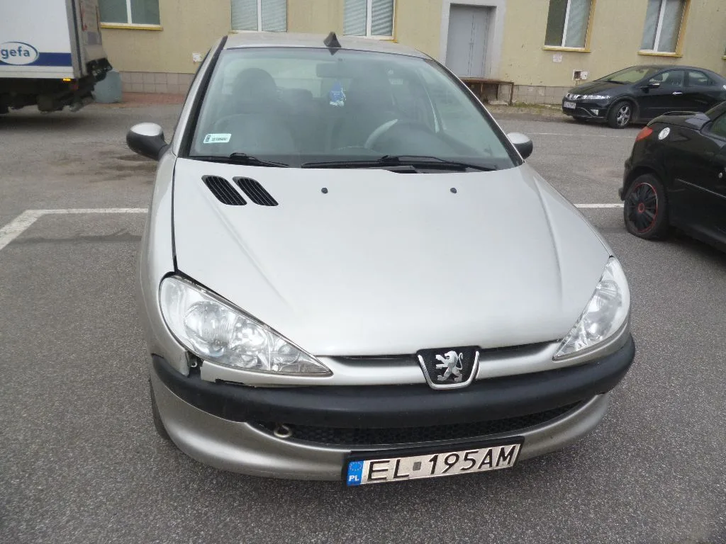 Peugeot 206