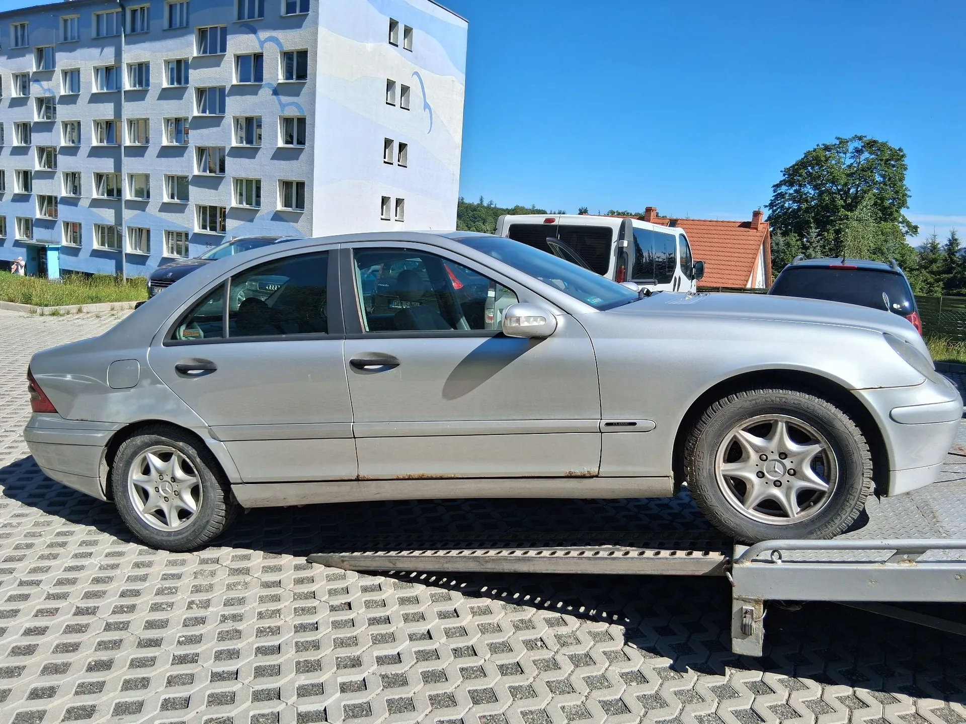 Mercedes-Benz C 220