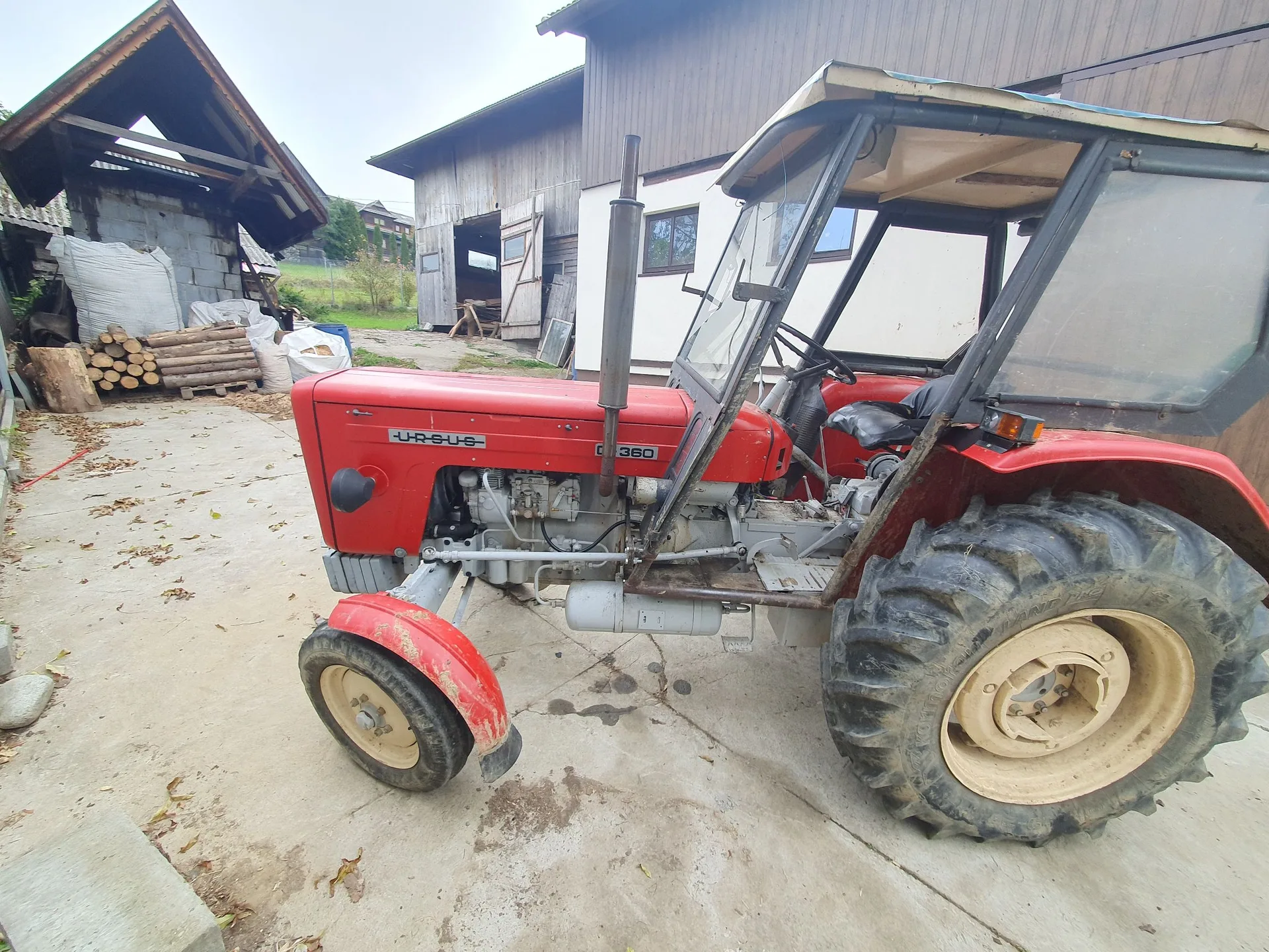 Ursus C-360