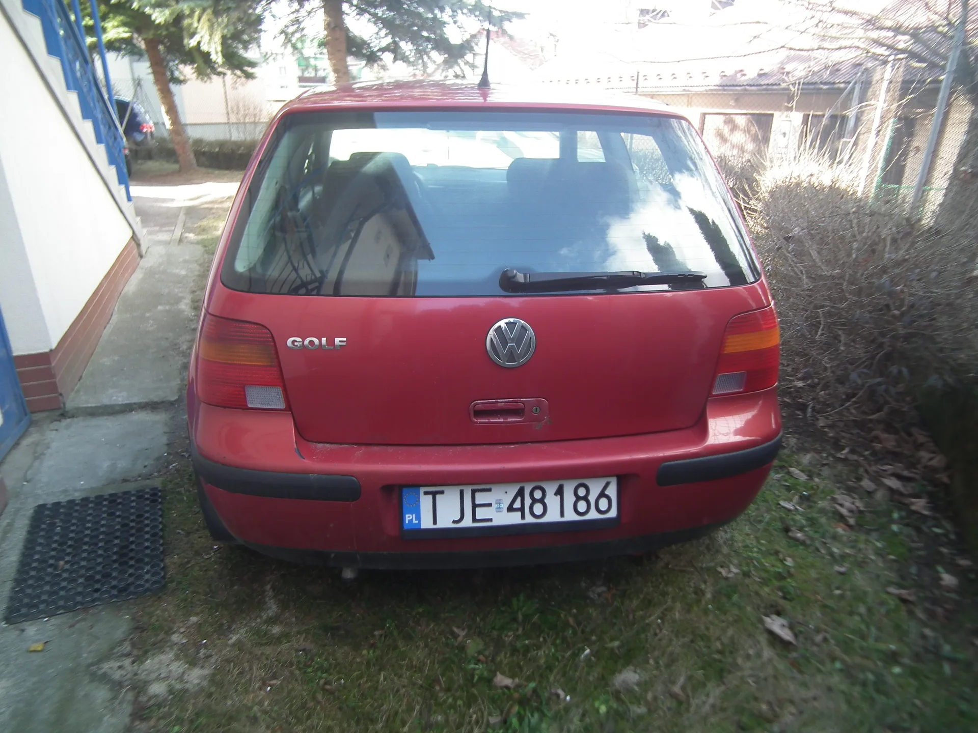 Volkswagen Golf - 2001