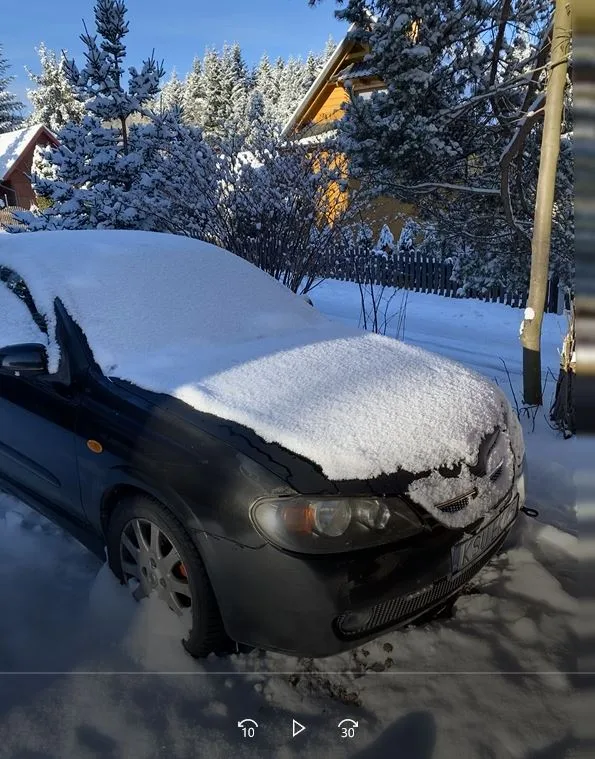 Nissan Almera