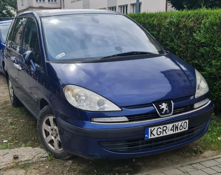 Peugeot 807