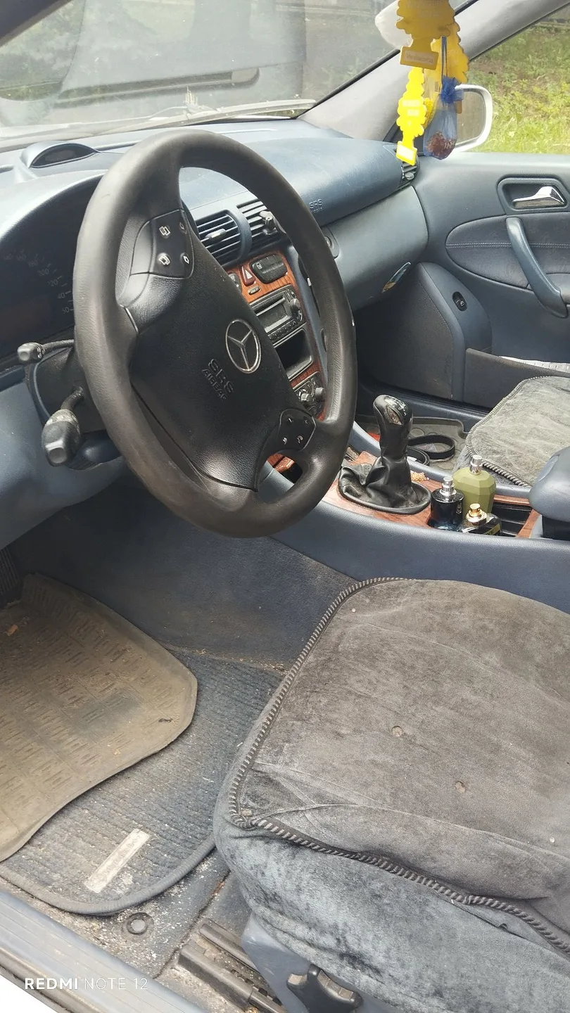 Mercedes-Benz C 200