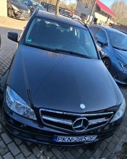 Mercedes-Benz C200