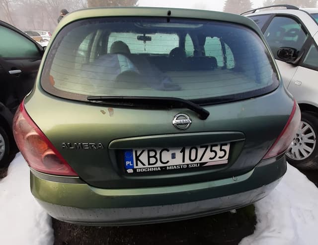 Nissan Almera