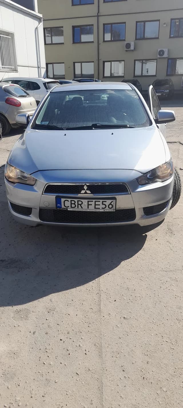 Mitsubishi Lancer