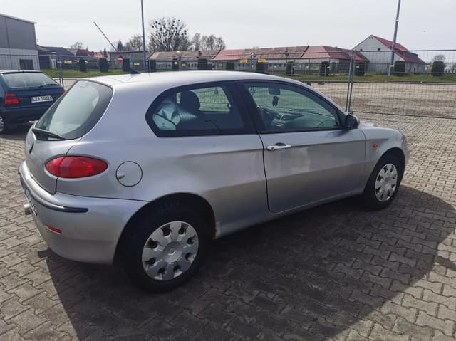 Alfa Romeo 147