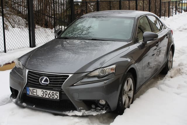 Lexus Is300h