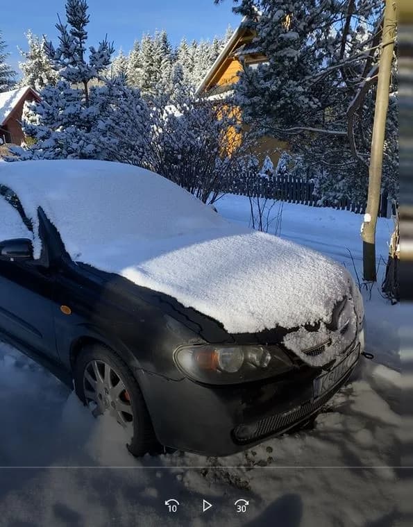 Nissan Almera