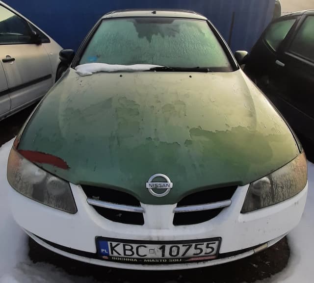 Nissan Almera