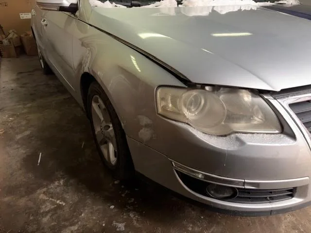 Volkswagen Passat - 2001