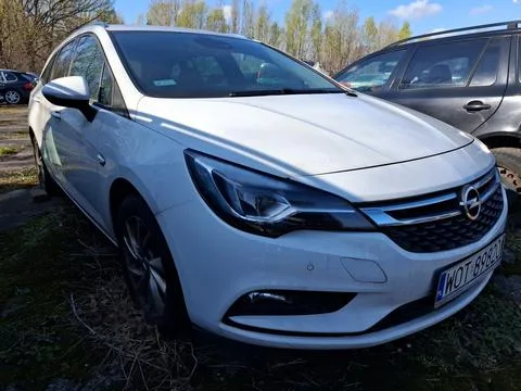 Opel Astra V Sports Tourer 1.6 Cdti Mr`16 E6