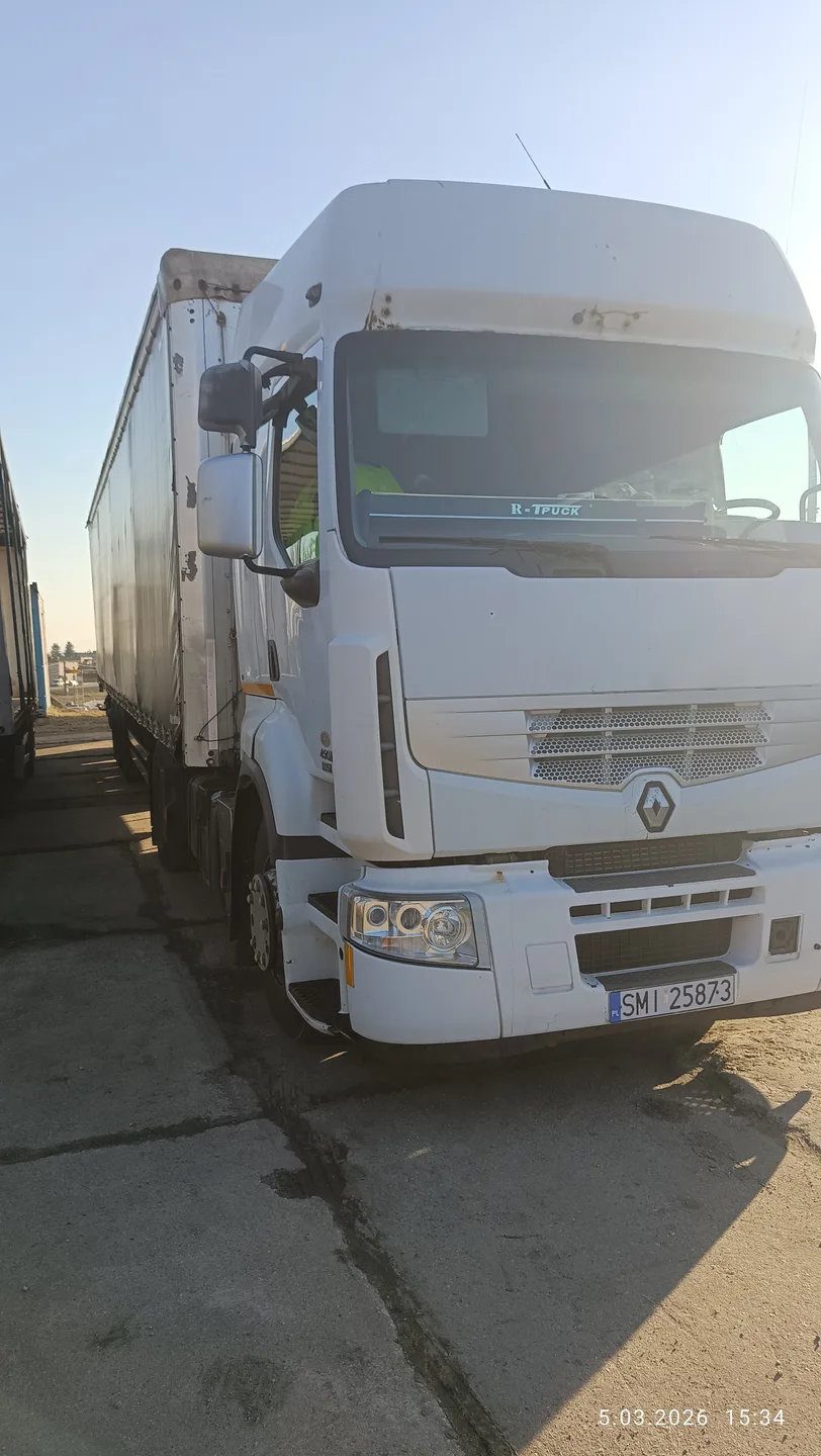 Renault Premium