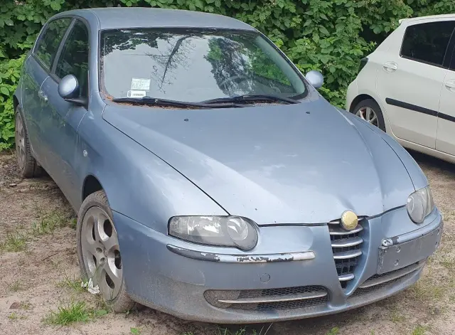 Alfa Romeo 147