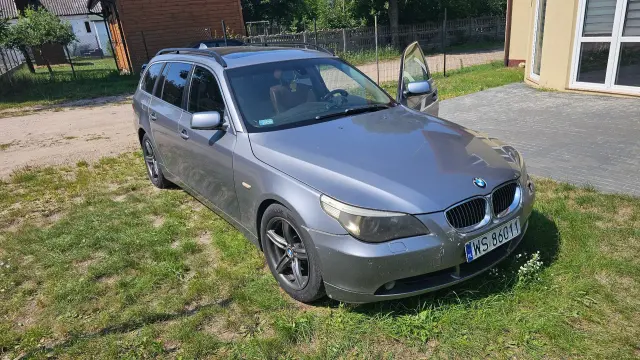 BMW 525
