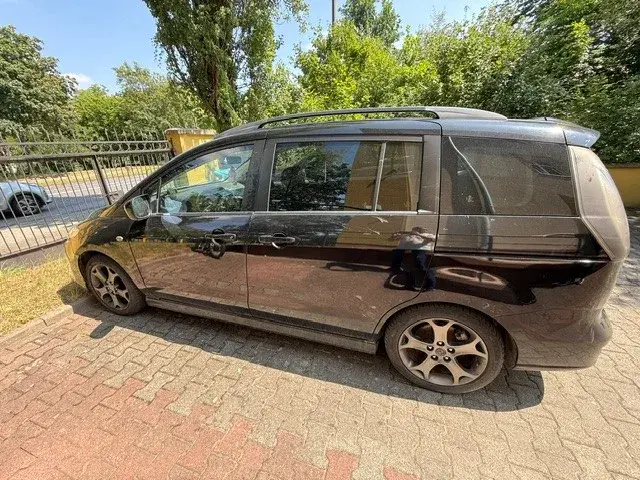 Mazda 5