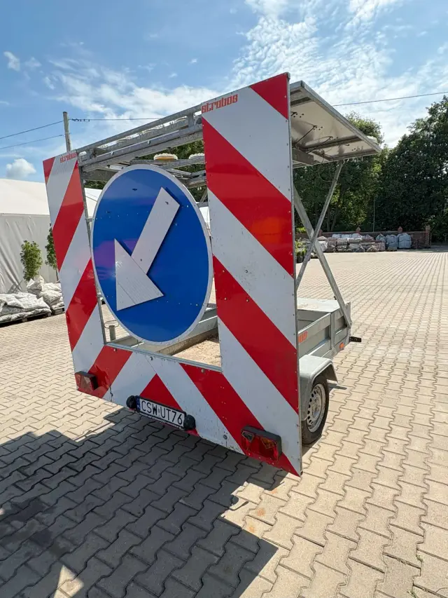 Carro Przyczepa Lekka