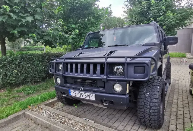 Hummer H2