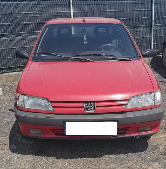 Peugeot 306
