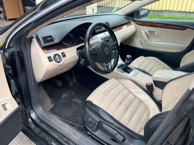 Volkswagen Passat Cc